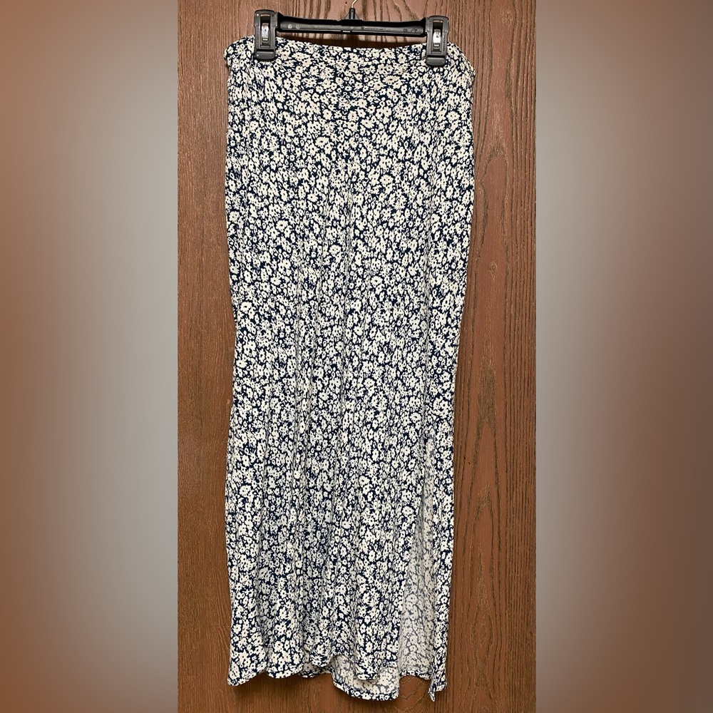 Old Navy High Waisted Midi Slip Skirt